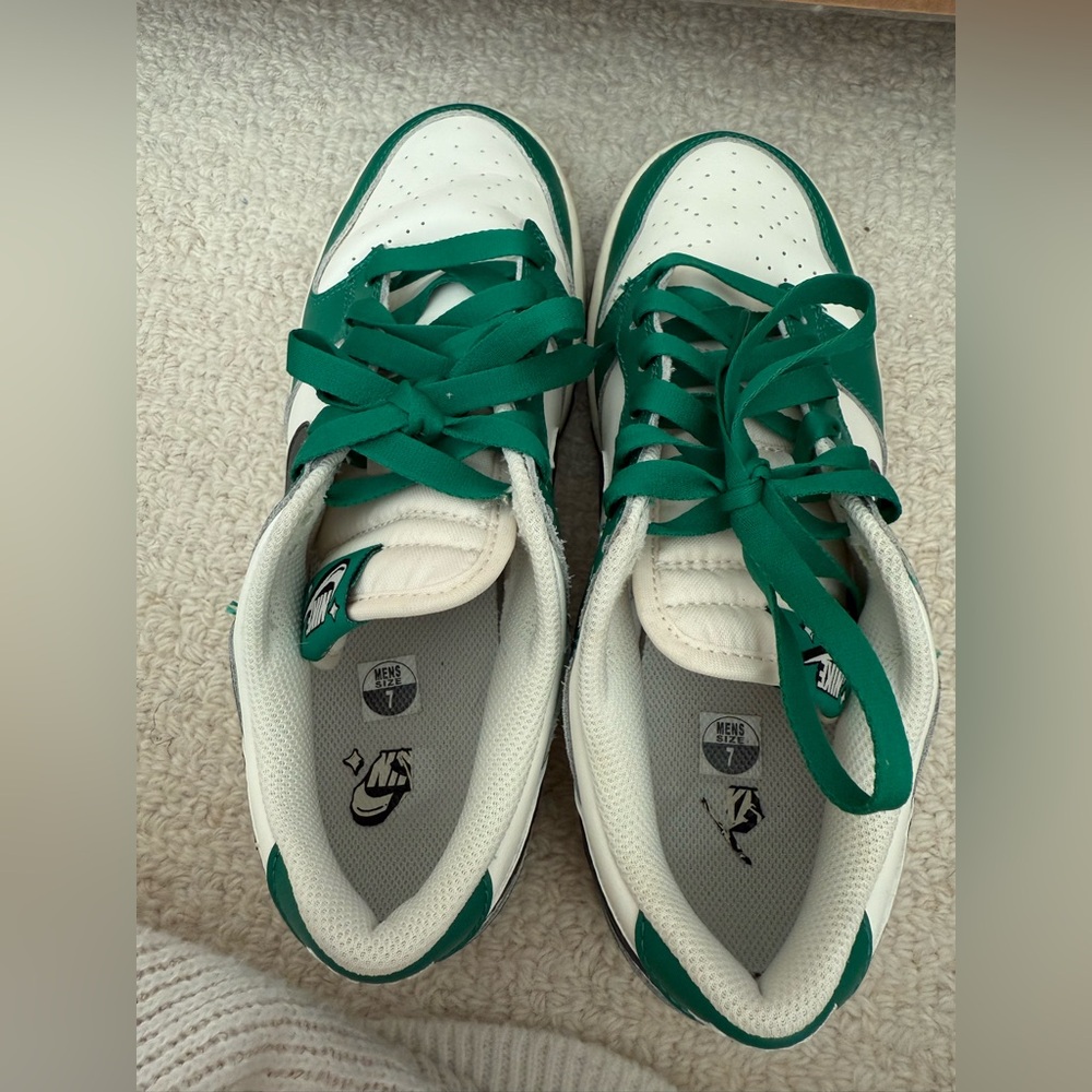 2022 Nike Dunk Low SE 'Lottery Pack - Malachite' - Picture 3 of 4